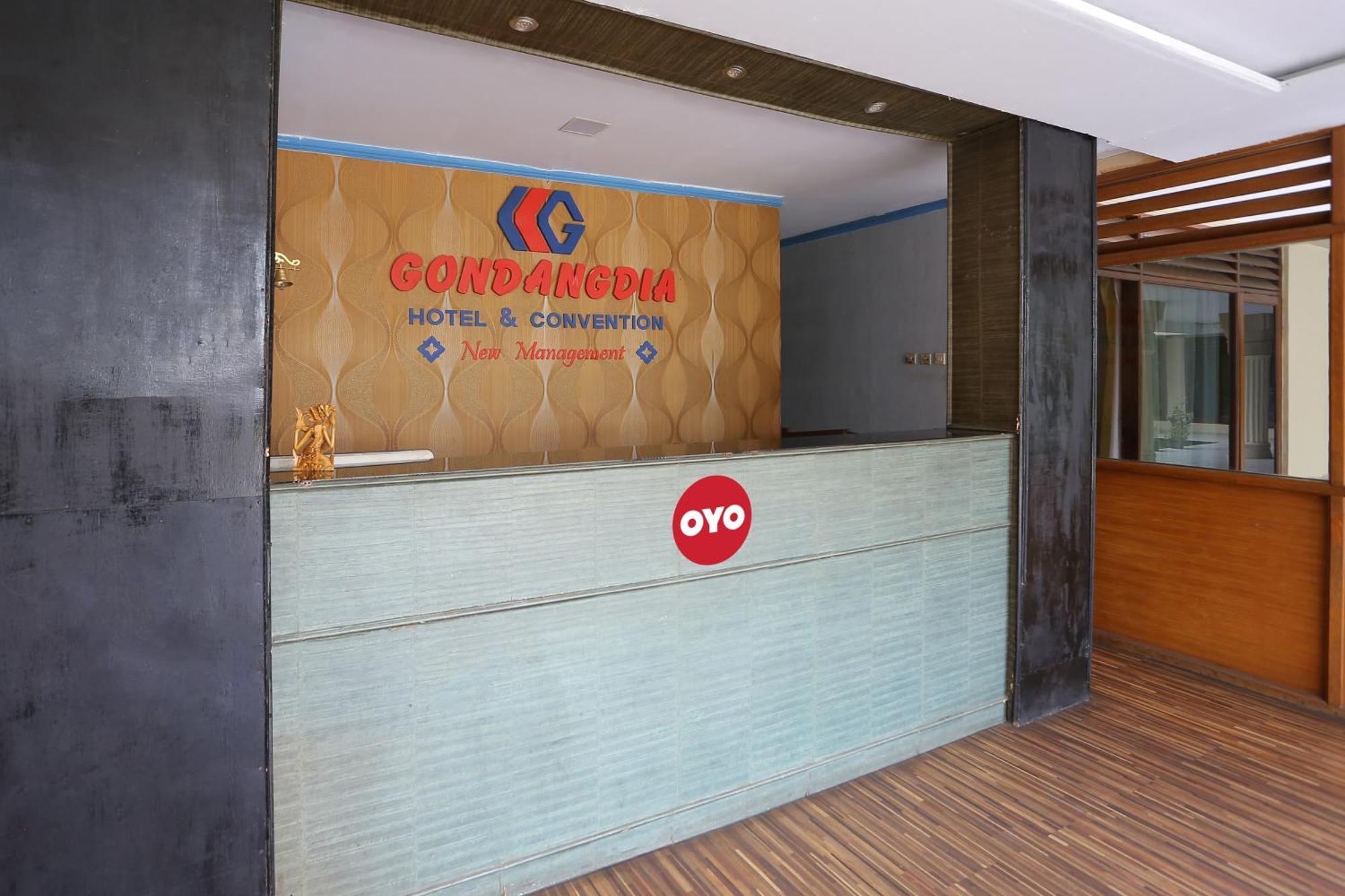 Capital O 93349 Hotel Gondangdia ボゴール エクステリア 写真